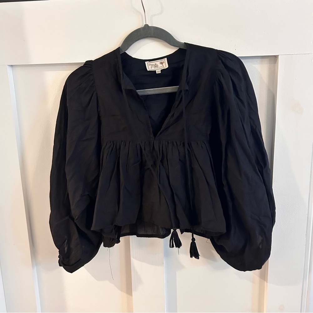 Millie Resort pullover balloon sleeve‎ tassel Black Puff Top XXS